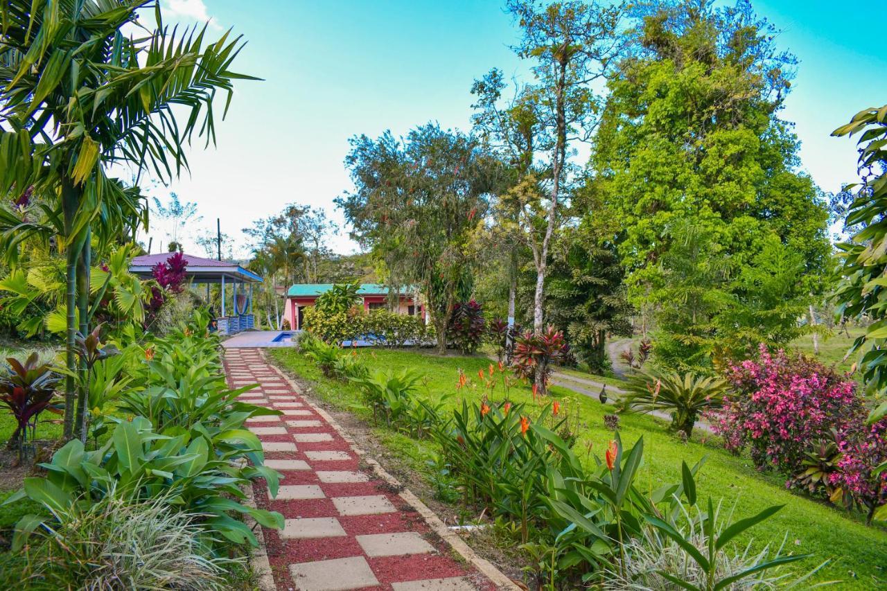 Lumbres Arenal Villa La Fortuna Exterior photo