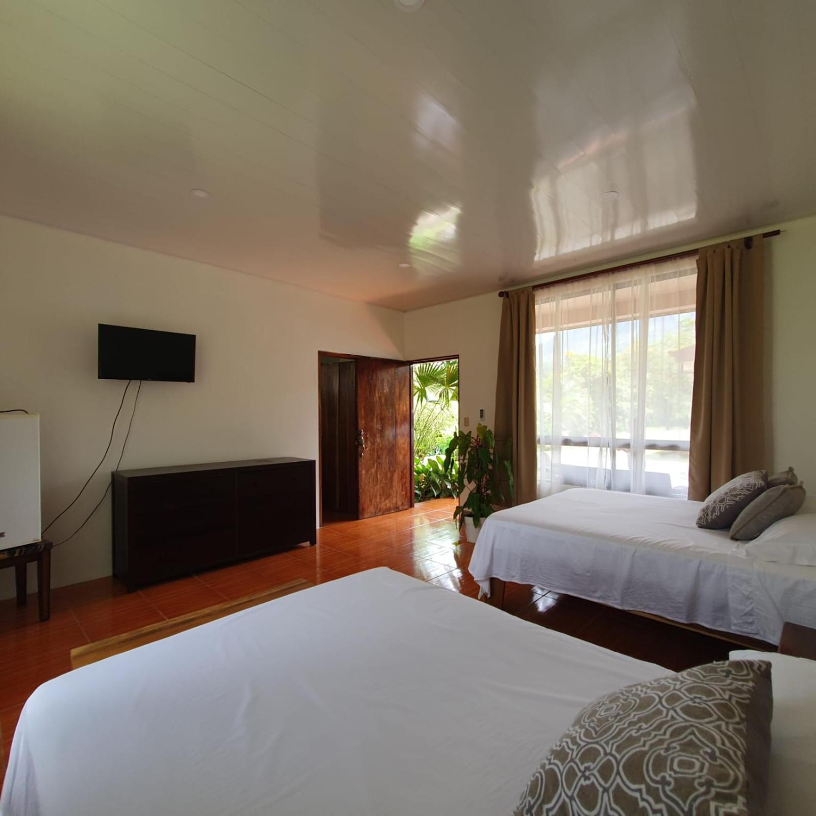Lumbres Arenal Villa La Fortuna Exterior photo