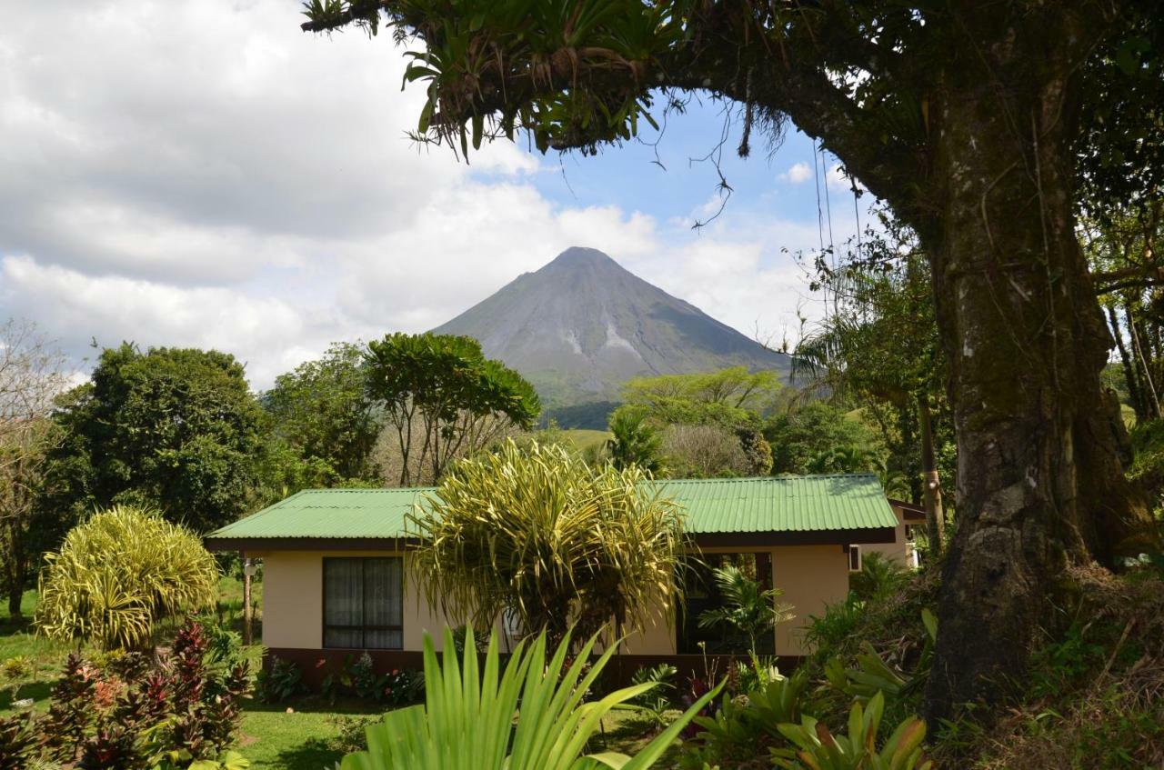Lumbres Arenal Villa La Fortuna Exterior photo